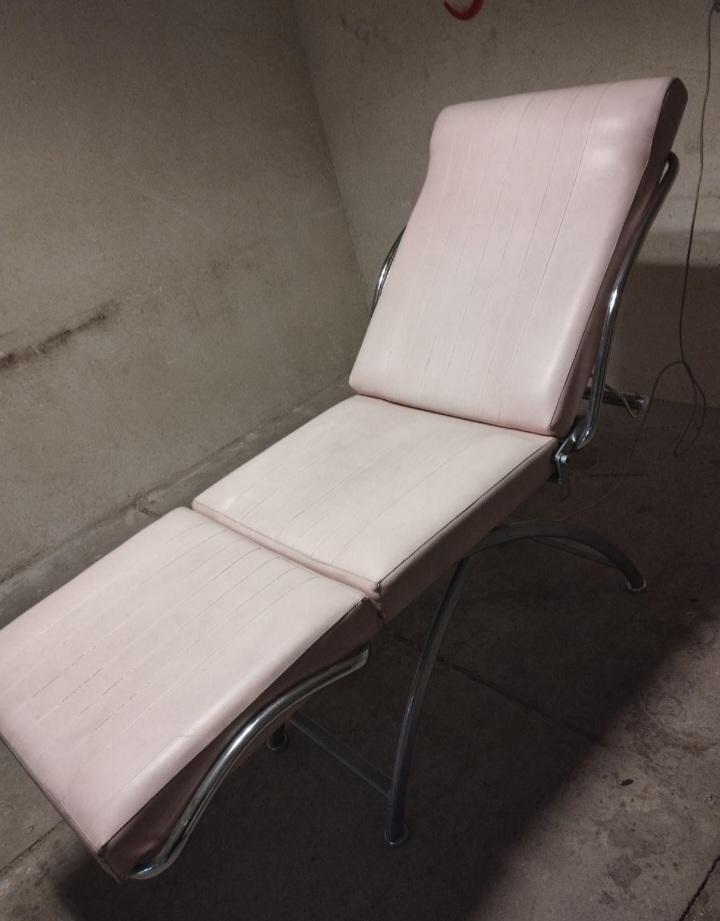 تخت پوست و زیباییدست دو/مدینیوم