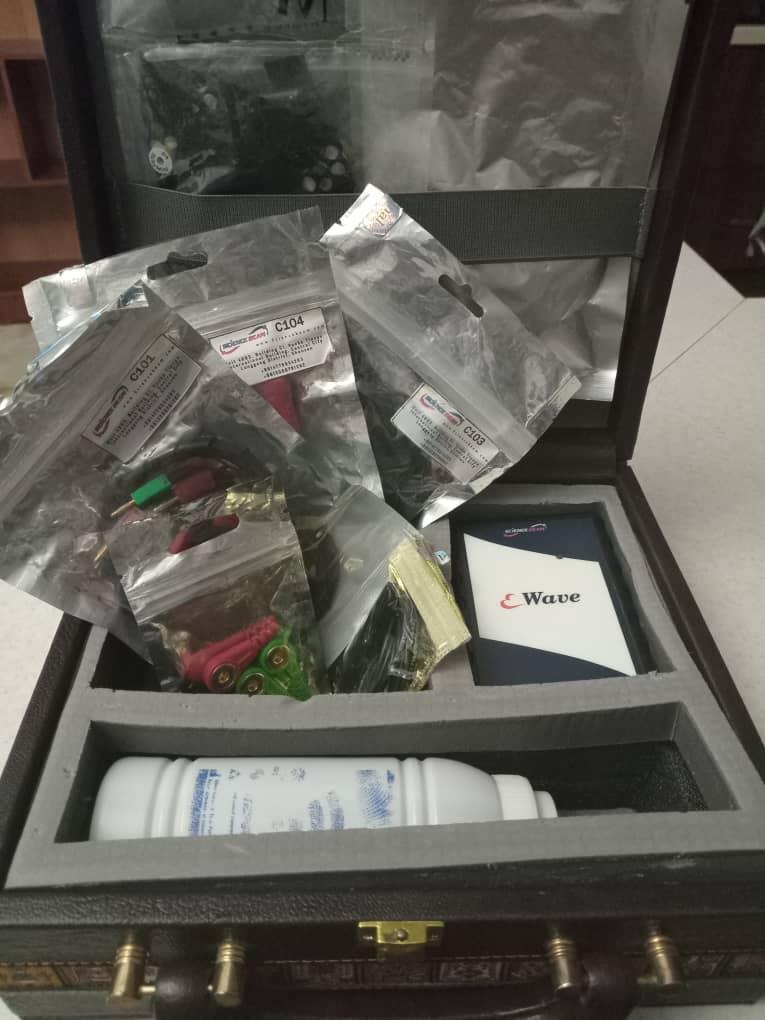 نوروفیدبک ۸ کاناله ewaveنو/مدینیوم